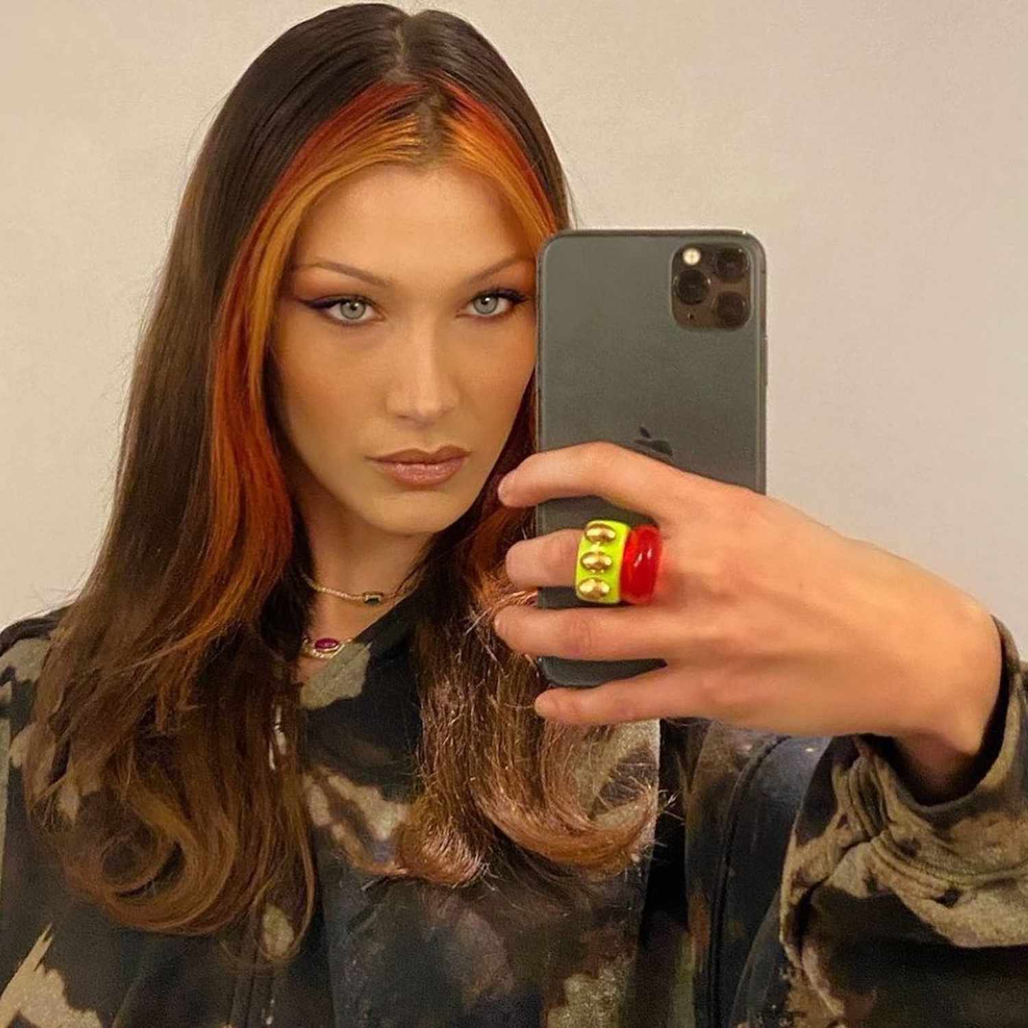 Bella Hadid Red and brown highlights